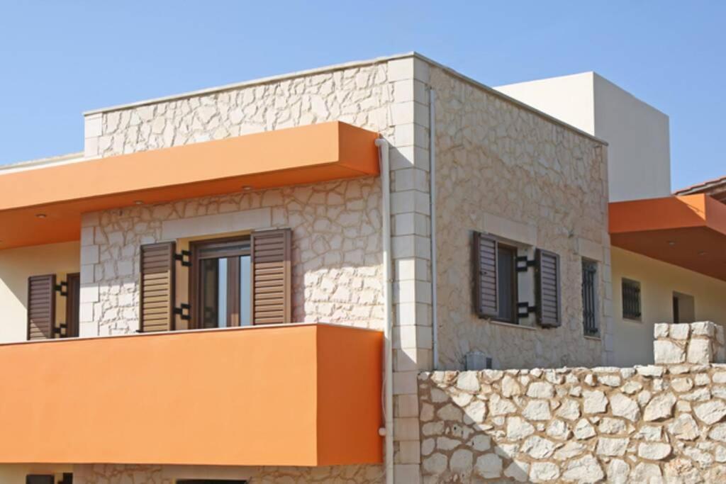 George'S Home Sitia  Bagian luar foto
